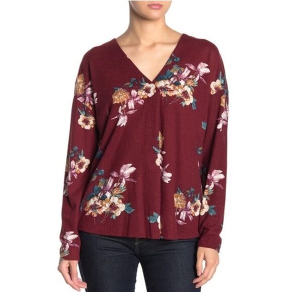 Lush Floral Long Sleeve V-Neck Top - Picture 1 of 9